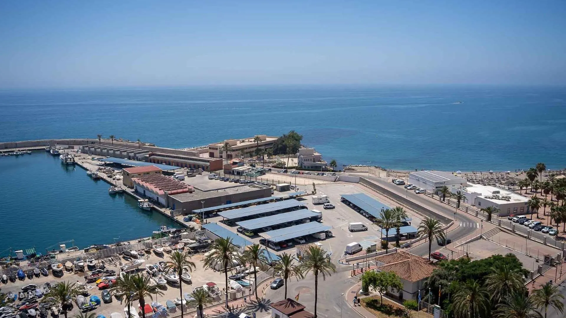 One Bedroom Apartment Next To The Port 푸엔히롤라