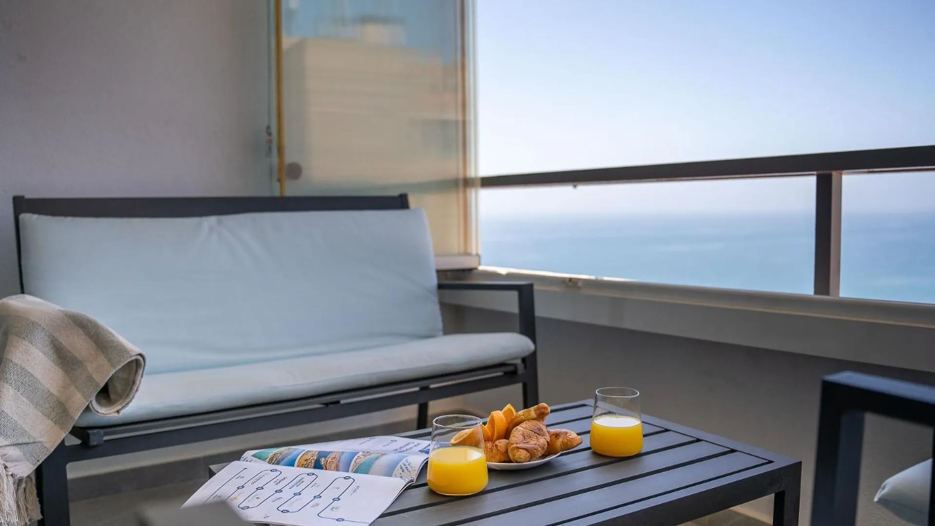 One Bedroom Apartment Next To The Port Fuengirola