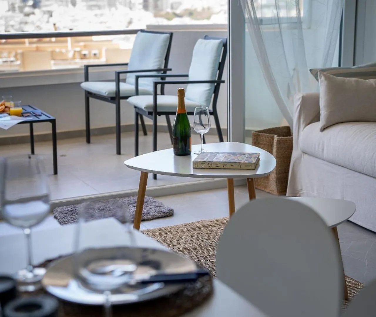 One Bedroom Apartment Next To The Port 푸엔히롤라