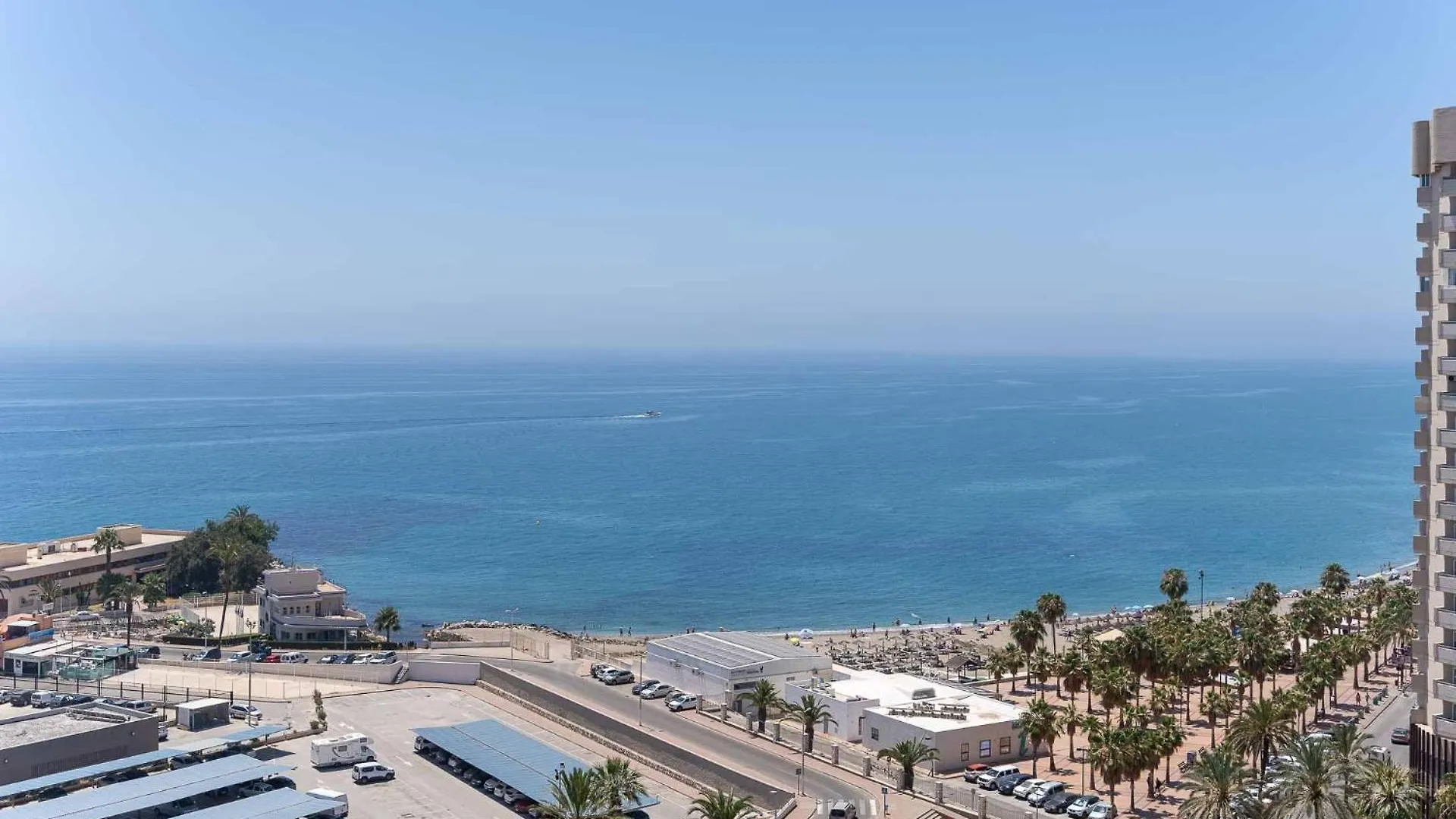 One Bedroom Apartment Next To The Port Fuengirola Spain