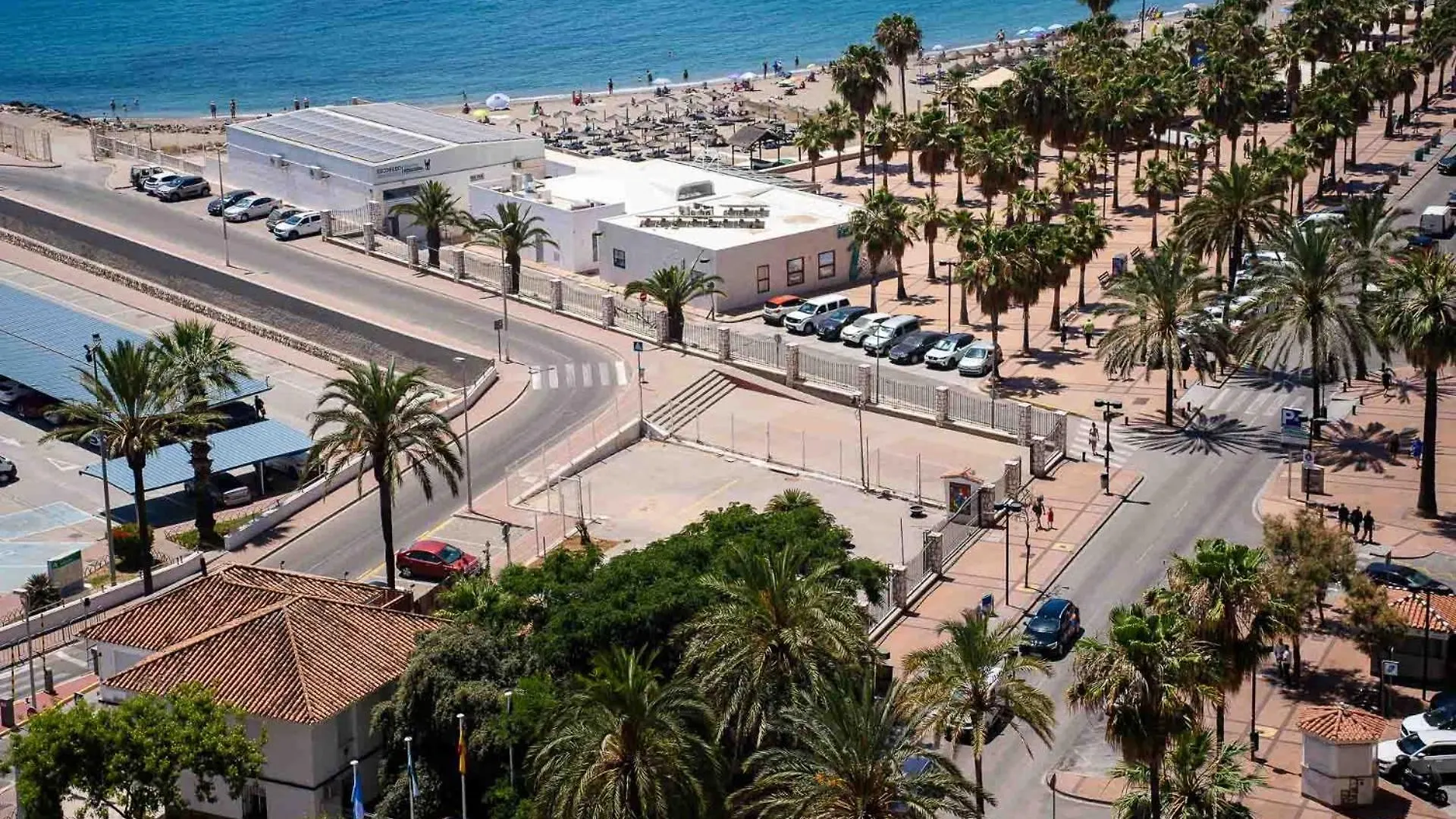 One Bedroom Apartment Next To The Port Fuengirola Spain